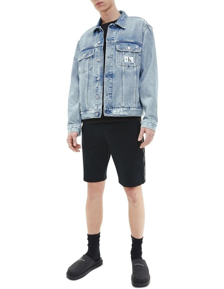 Calvin Klein Jeans Regular 90s Denim Jacket In Blue Duster 4 Calvin Klein Jeans Regular 90s Denim Jacket In Blue Duster - Image 2