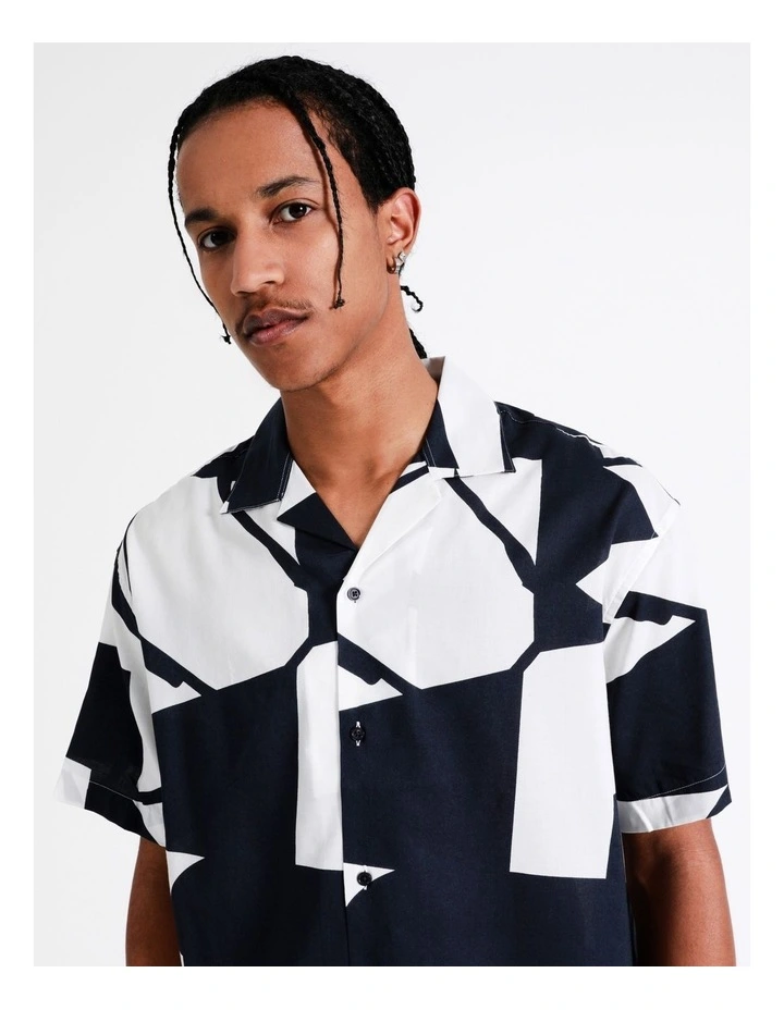 Jack & Jones Abstract Geo Resort Short Sleeve Shirt In Black/White 4 Jack & Jones Abstract Geo Resort Short Sleeve Shirt In Black/White - Image 2