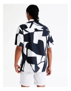 Jack & Jones Abstract Geo Resort Short Sleeve Shirt In Black/White 15 Jack & Jones Abstract Geo Resort Short Sleeve Shirt In Black/White -Gant Shop 950189860 7 720x928