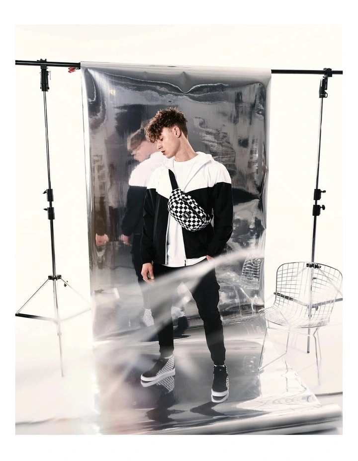 URBAN CLASSICS Cuffed Cargo Jogging Pants In Black 8 URBAN CLASSICS Cuffed Cargo Jogging Pants In Black - Image 6