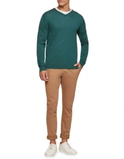 Oxford V-Neck Pure Merino Wool Pullover In Green